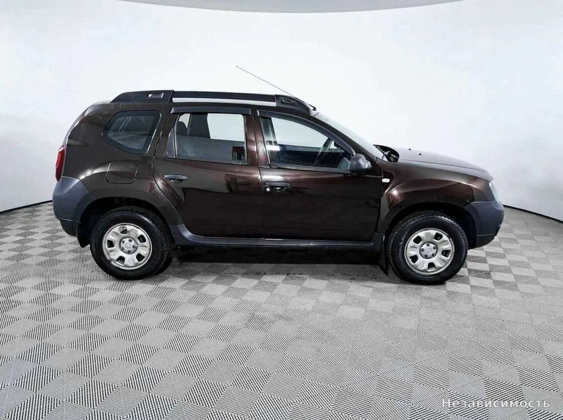 Renault Duster 2017 с пробегом — фото 4