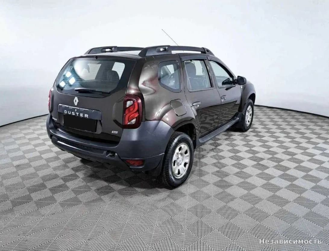 Renault Duster 2017 с пробегом — фото 5