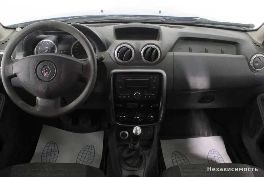 Renault Duster 2013 с пробегом — фото 9