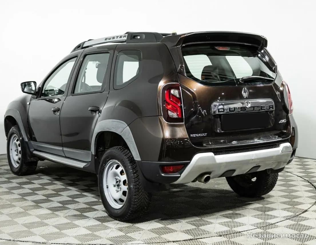 Renault Duster 2015 с пробегом — фото 7