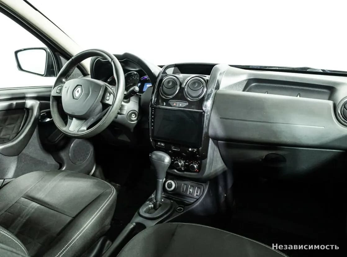 Renault Duster 2015 с пробегом — фото 9