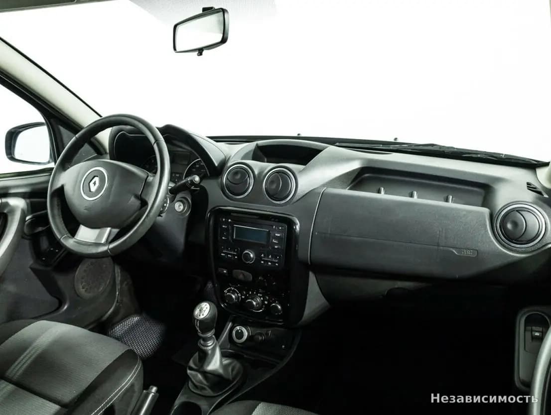 Renault Duster 2013 с пробегом — фото 8
