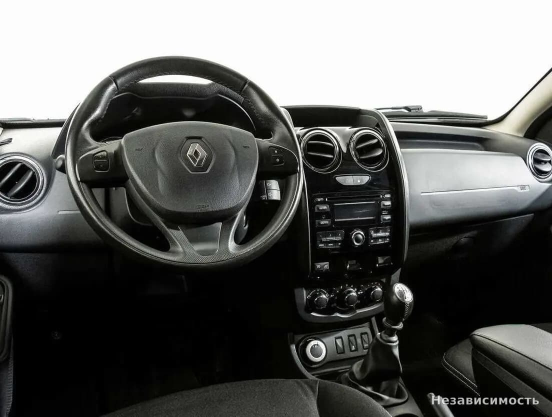 Renault Duster 2017 с пробегом — фото 9