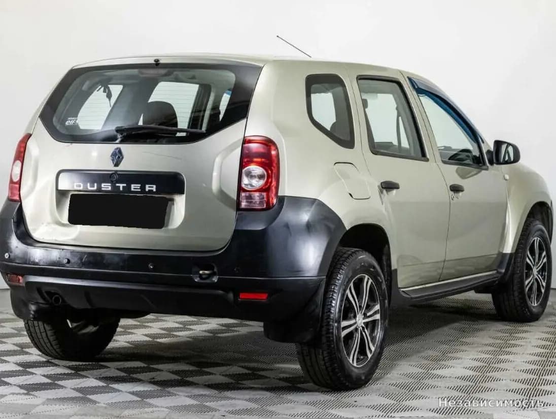 Renault Duster 2012 с пробегом — фото 5