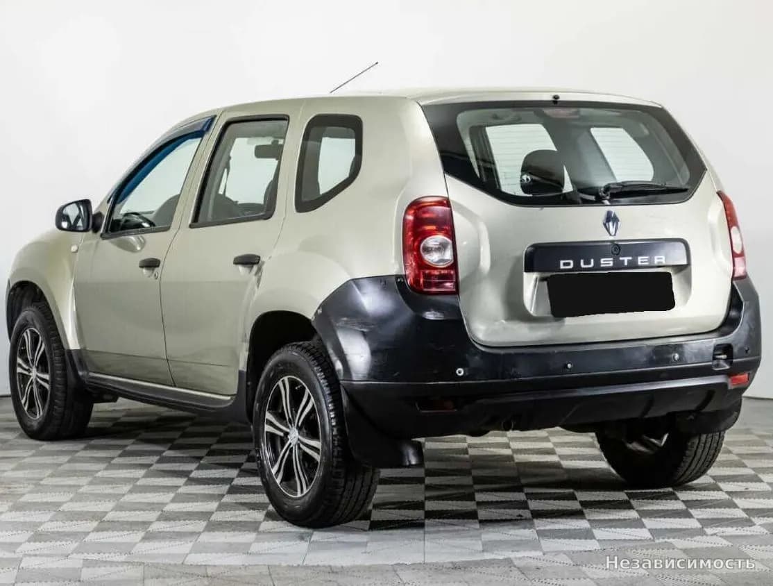 Renault Duster 2012 с пробегом — фото 7
