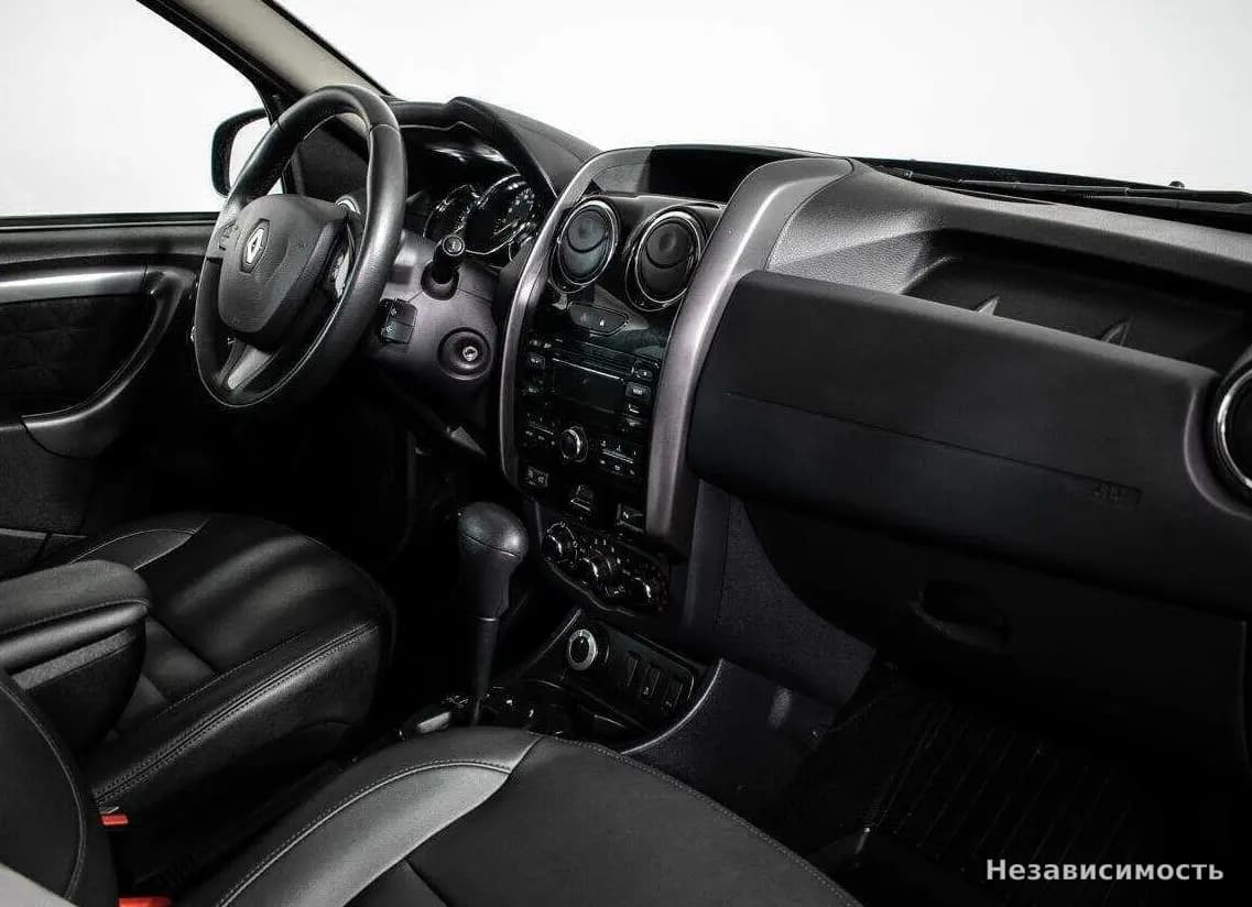 Renault Duster 2015 с пробегом — фото 9