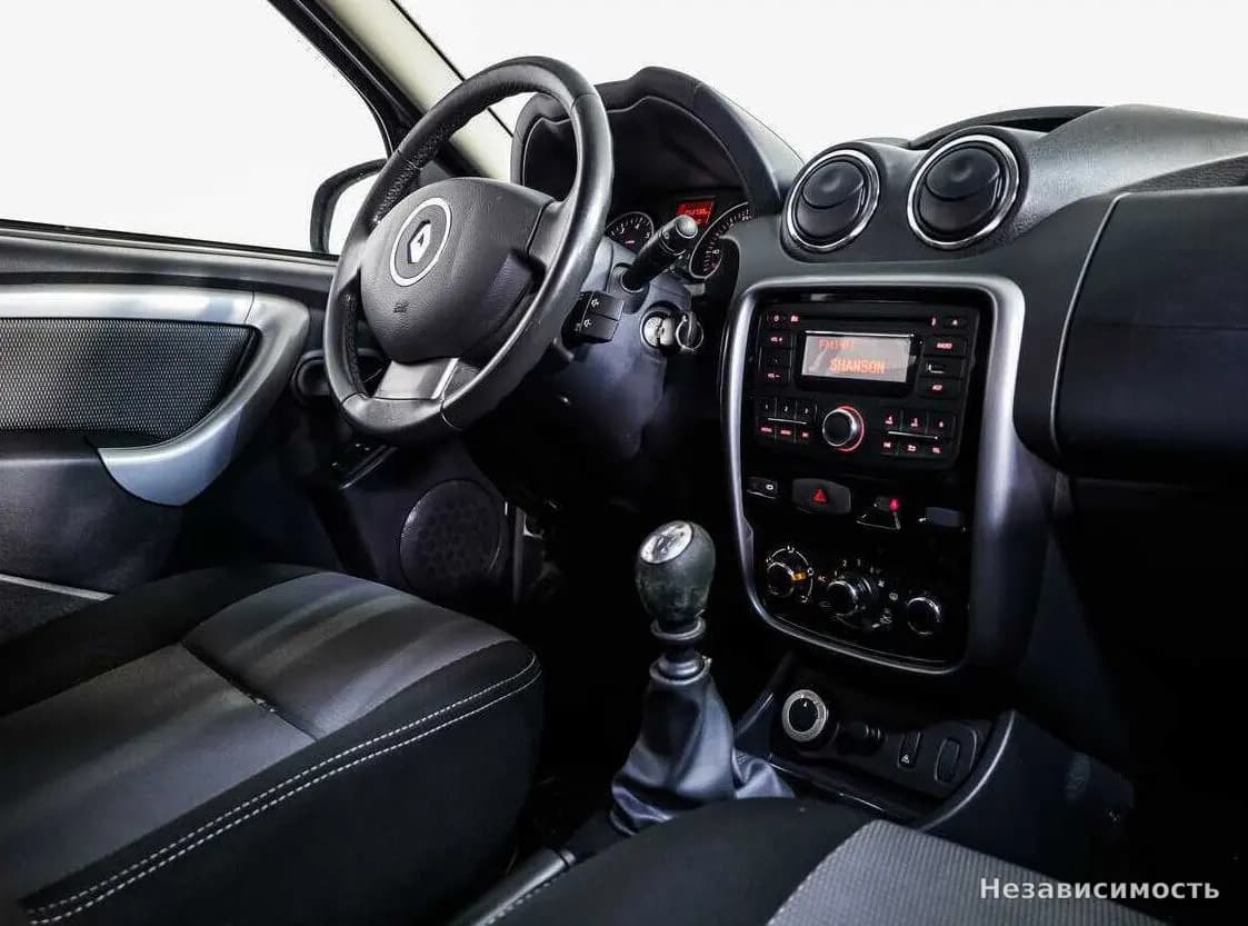 Renault Duster 2013 с пробегом — фото 8