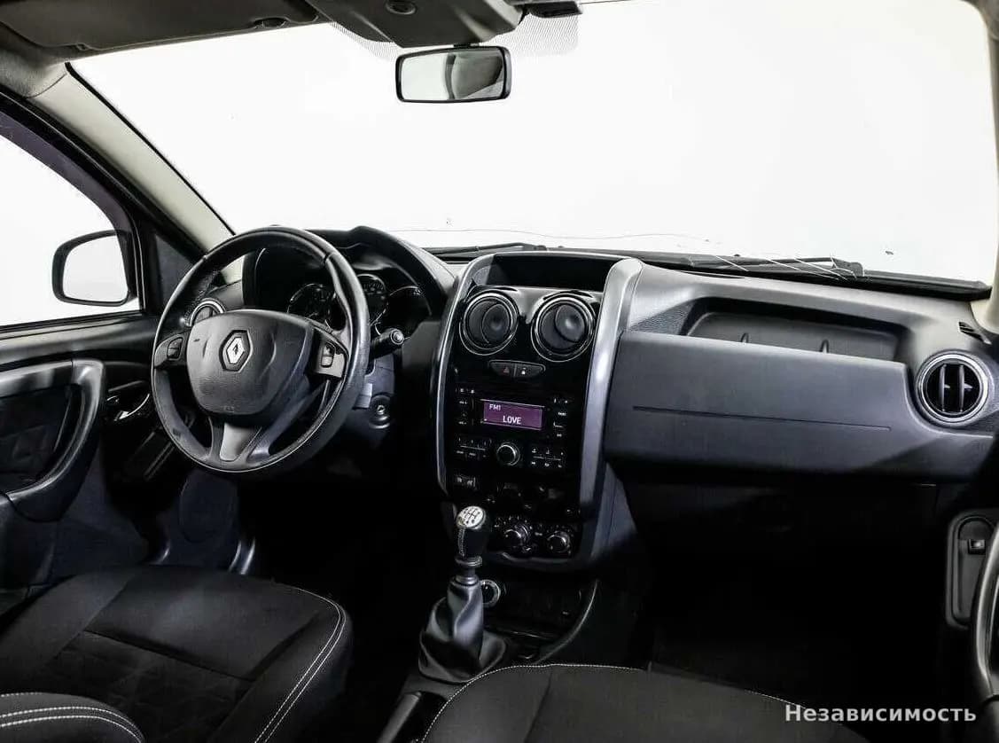 Renault Duster 2016 с пробегом — фото 5