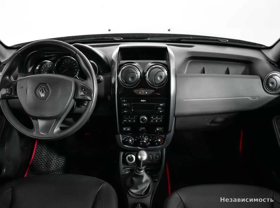 Renault Duster 2017 с пробегом — фото 10