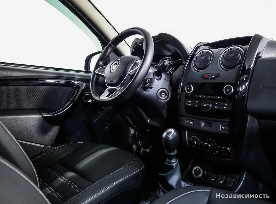 Renault Duster 2019 с пробегом — фото 8