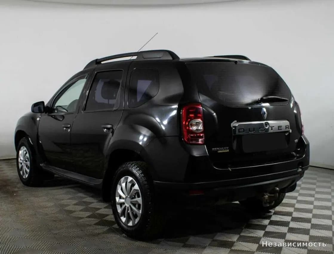 Renault Duster 2012 с пробегом — фото 7