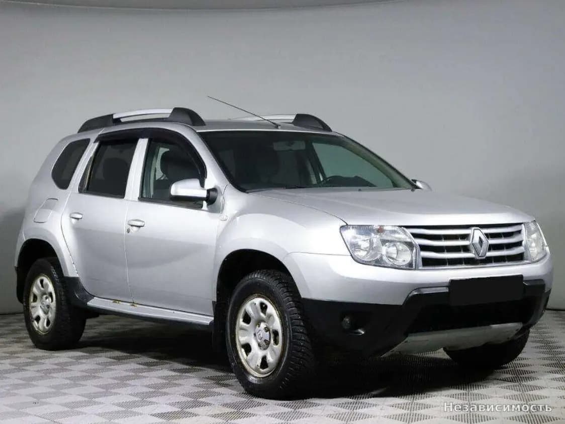 Renault Duster 2012 с пробегом — фото 3