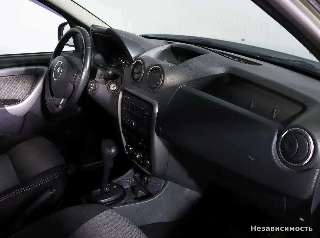 Renault Duster 2012 с пробегом — фото 9