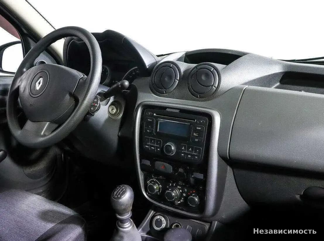 Renault Duster 2013 с пробегом — фото 8