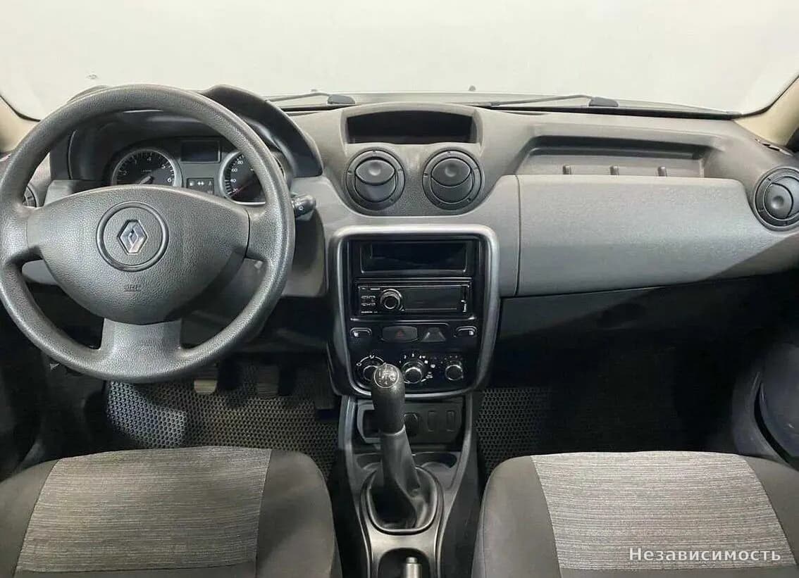 Renault Duster 2014 с пробегом — фото 9