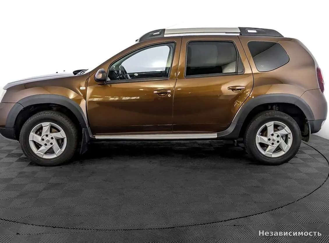 Renault Duster 2016 с пробегом — фото 8