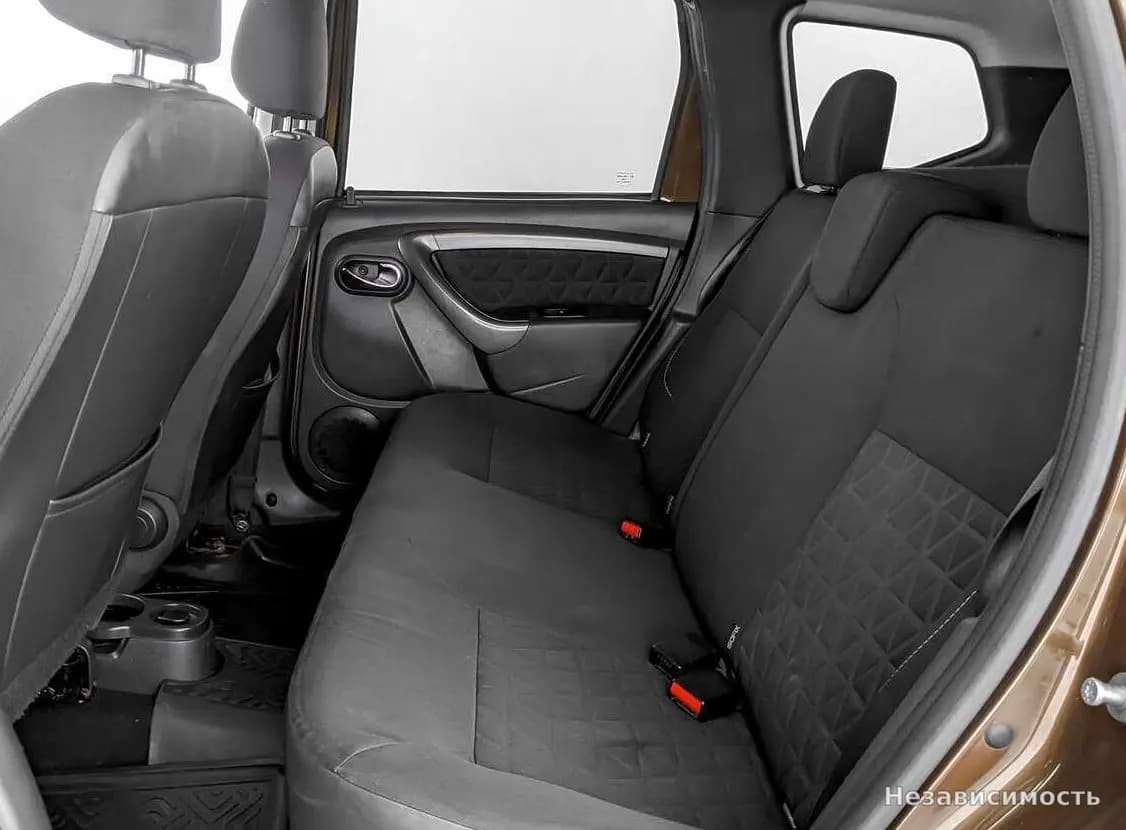 Renault Duster 2016 с пробегом — фото 10