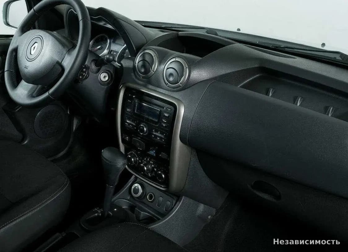 Renault Duster 2014 с пробегом — фото 9
