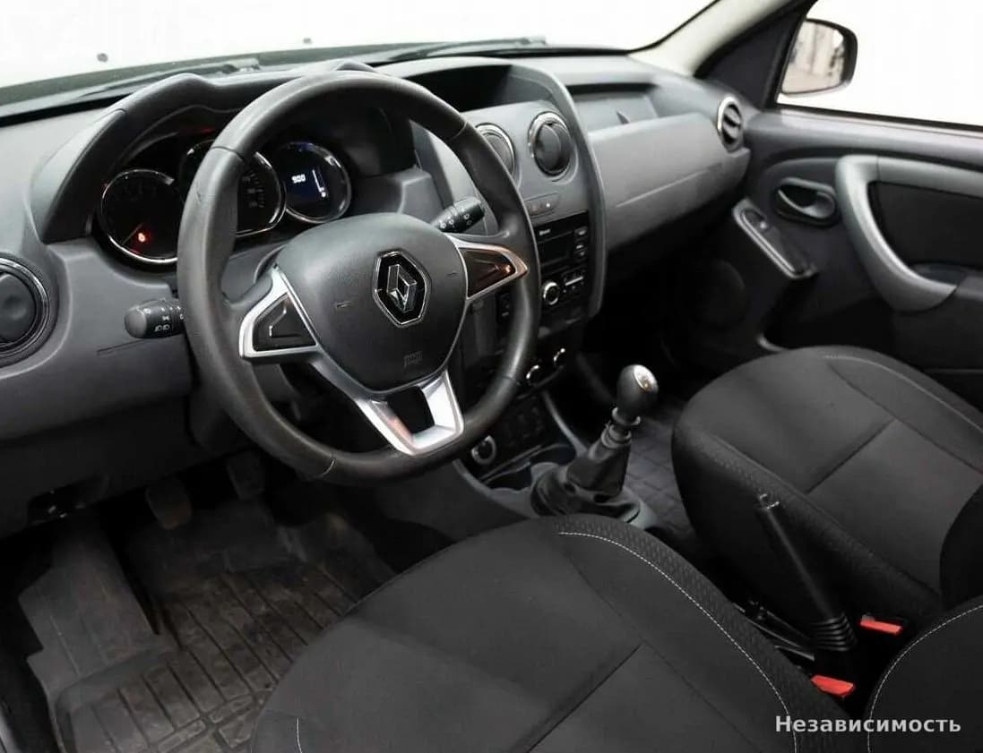 Renault Duster 2019 с пробегом — фото 7