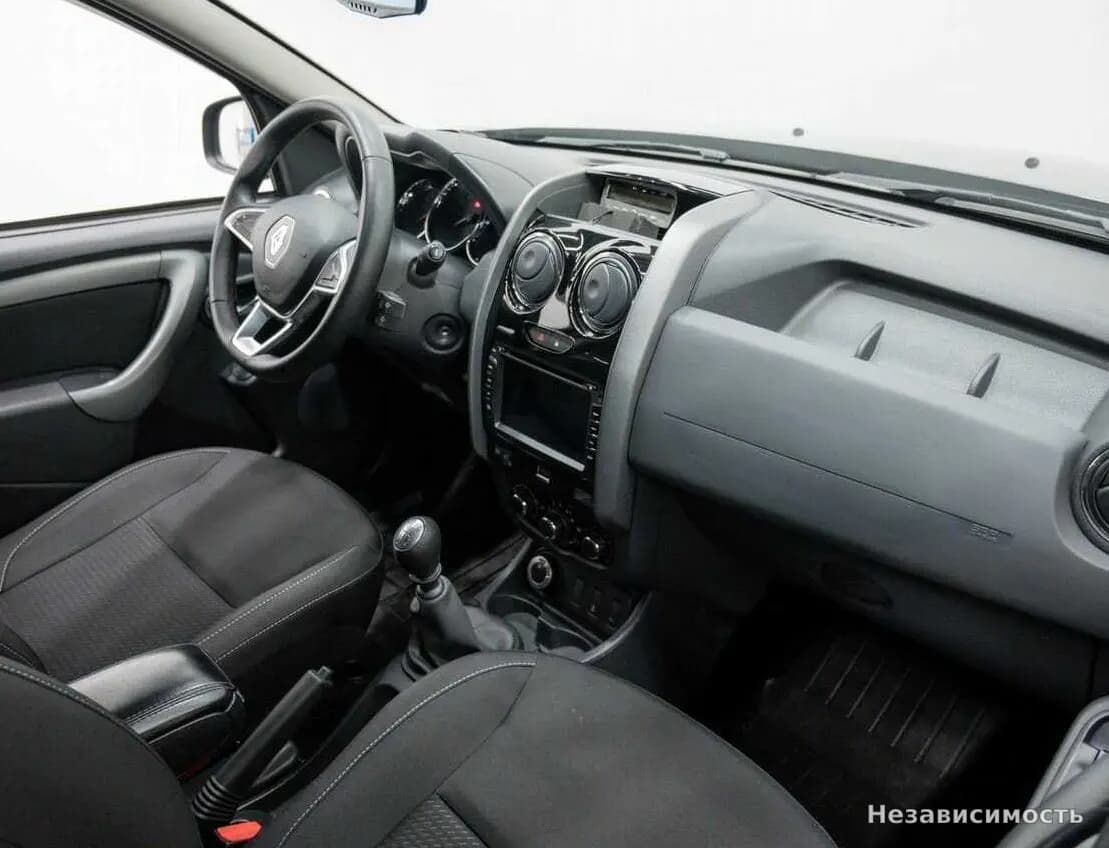 Renault Duster 2019 с пробегом — фото 8