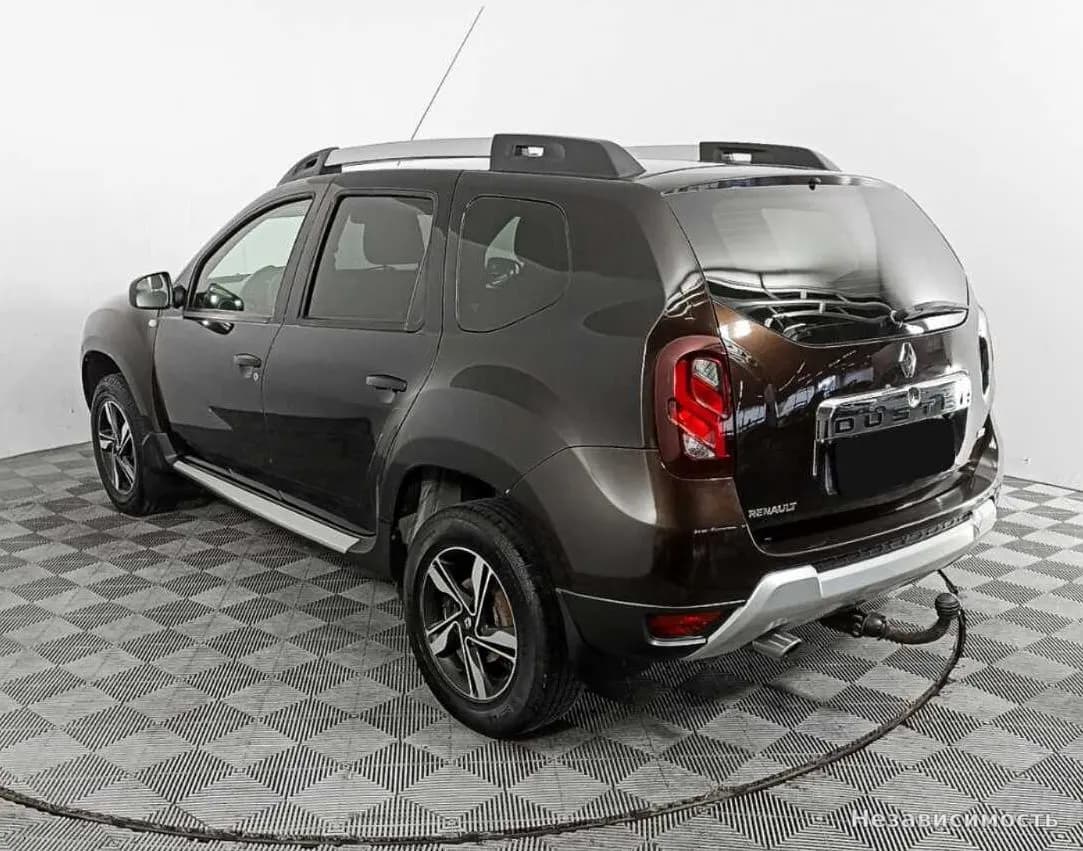 Renault Duster 2016 с пробегом — фото 7