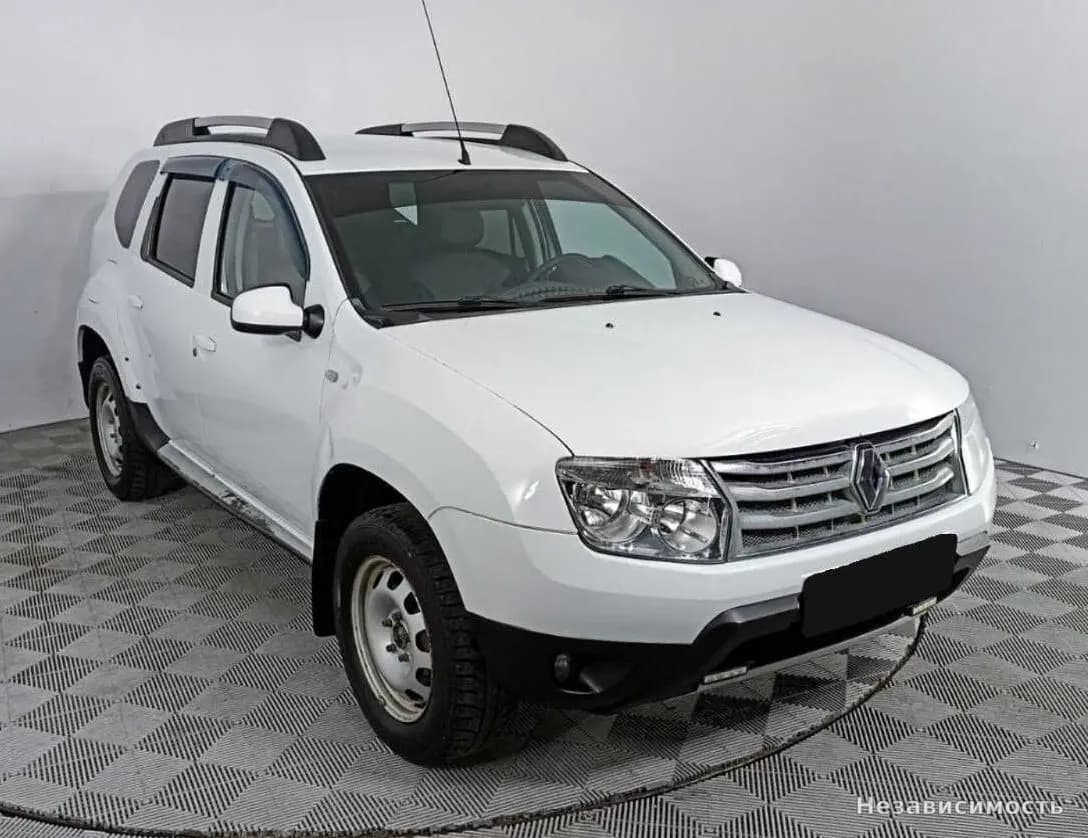 Renault Duster 2012 с пробегом — фото 3