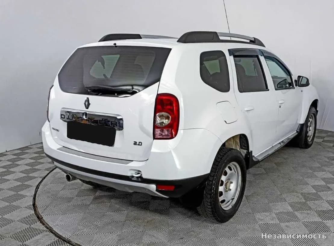 Renault Duster 2012 с пробегом — фото 5