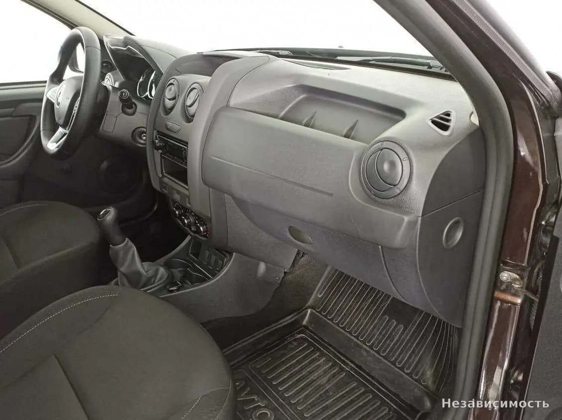 Renault Duster 2019 с пробегом — фото 9