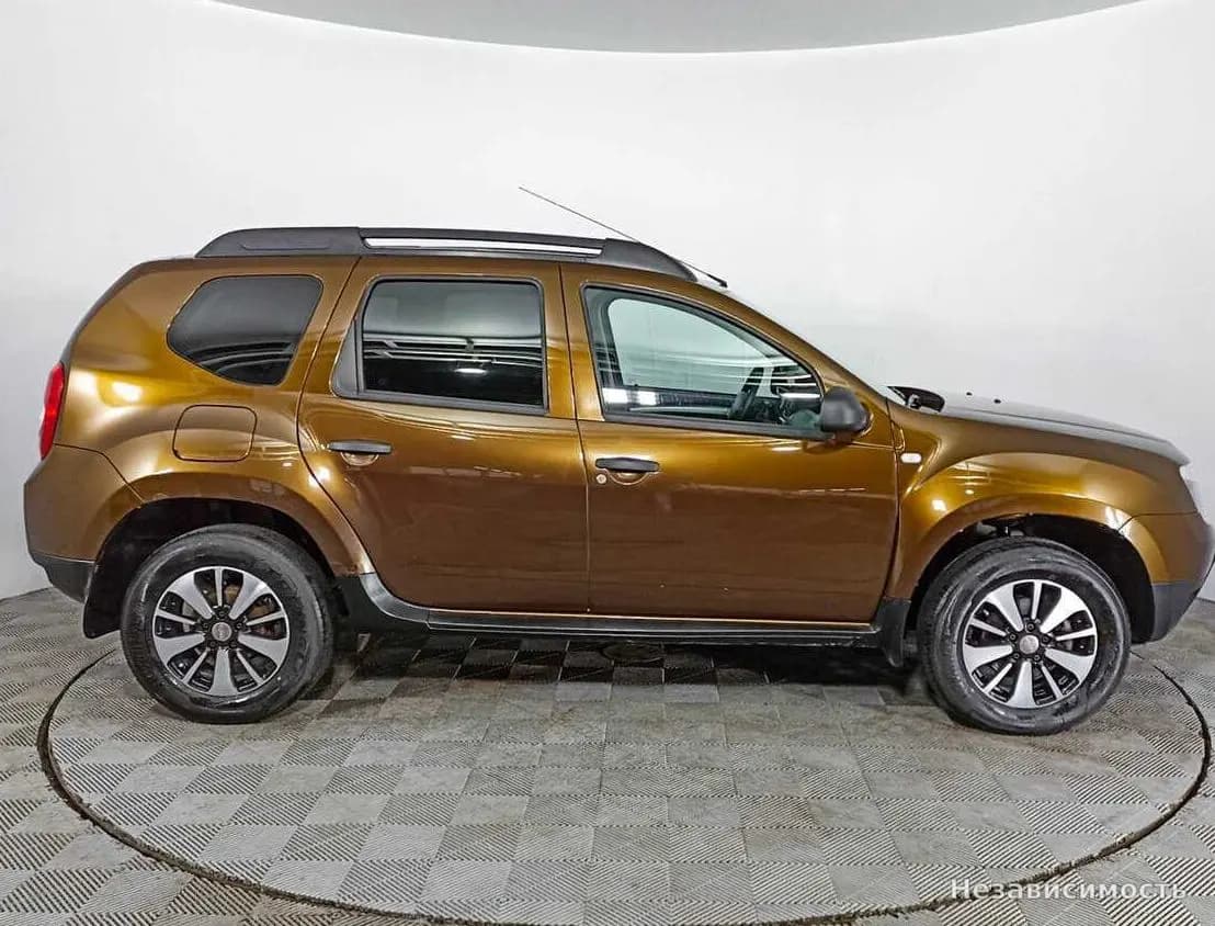 Renault Duster 2014 с пробегом — фото 4