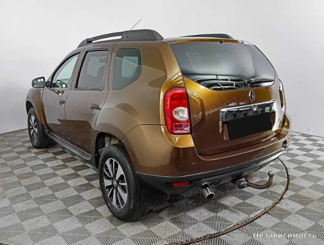 Renault Duster 2014 с пробегом — фото 7