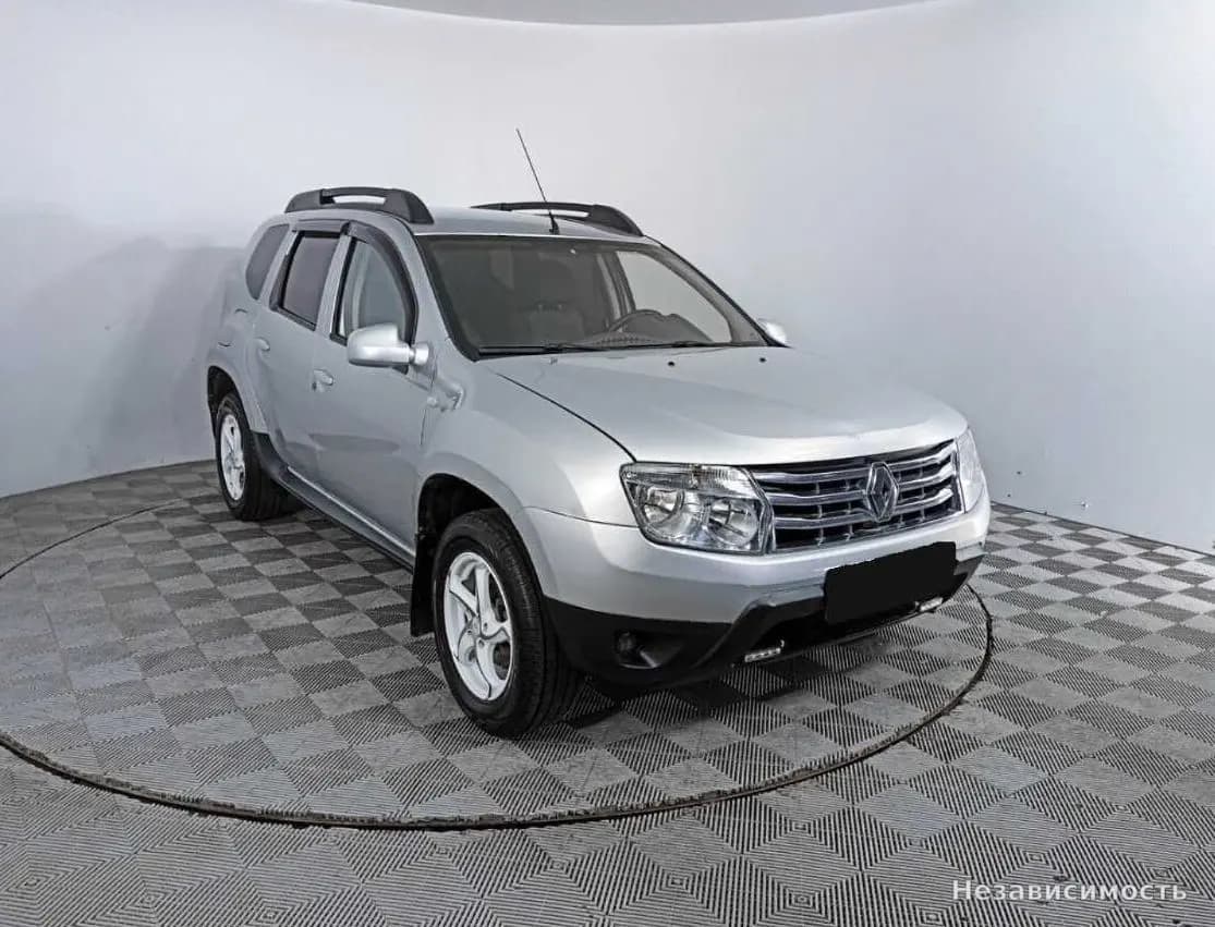 Renault Duster 2012 с пробегом — фото 3