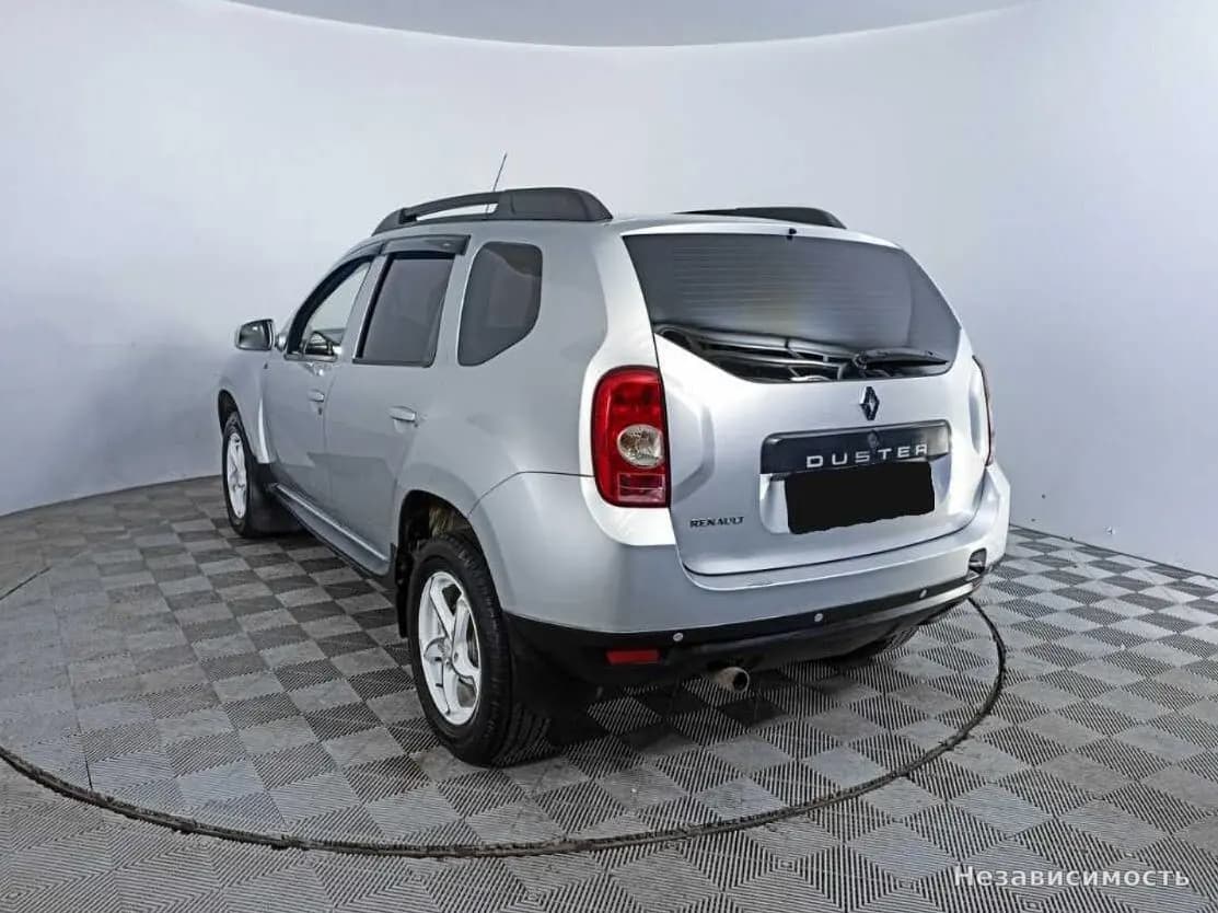 Renault Duster 2012 с пробегом — фото 7