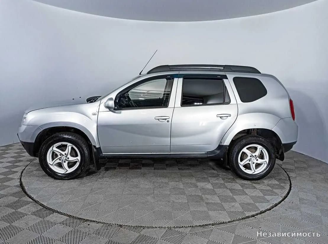 Renault Duster 2012 с пробегом — фото 8