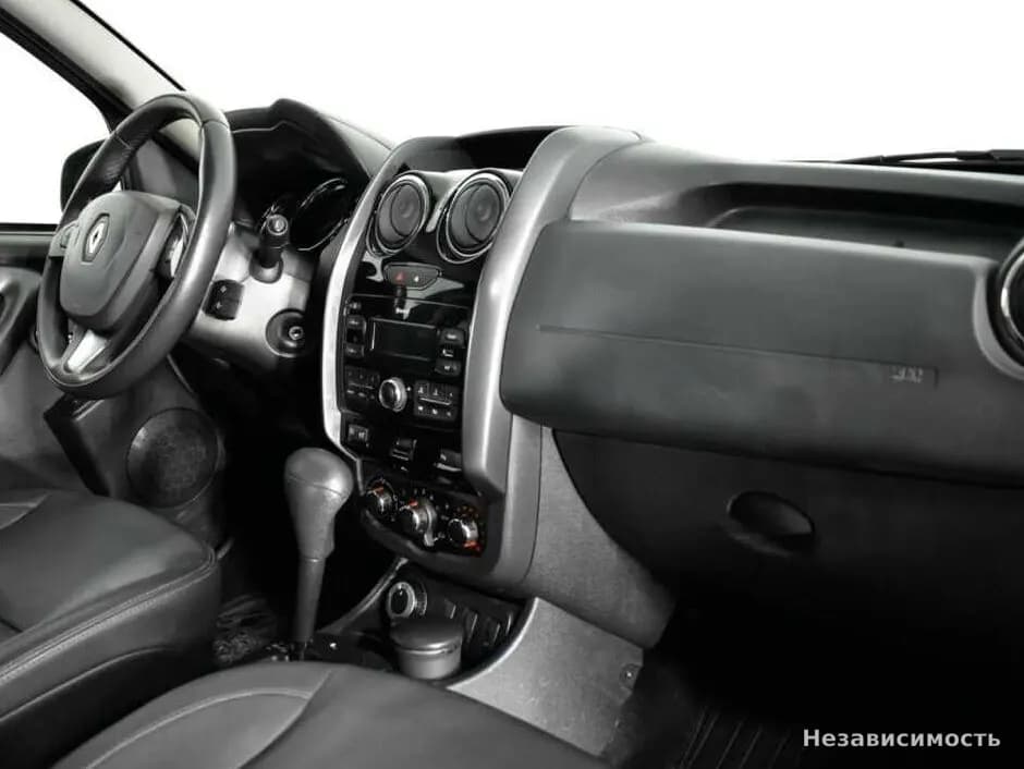 Renault Duster 2017 с пробегом — фото 9