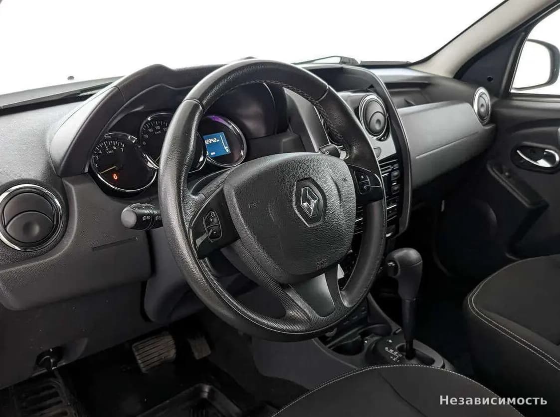 Renault Duster 2016 с пробегом — фото 10