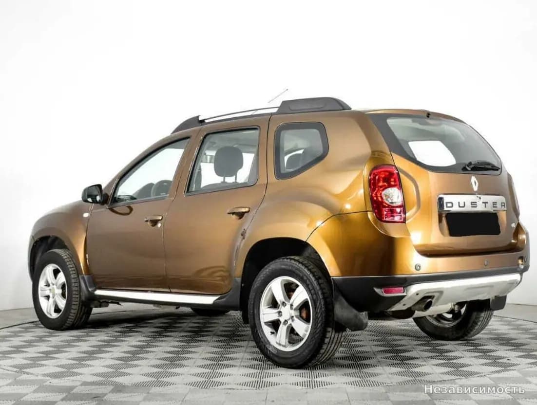 Renault Duster 2014 с пробегом — фото 6