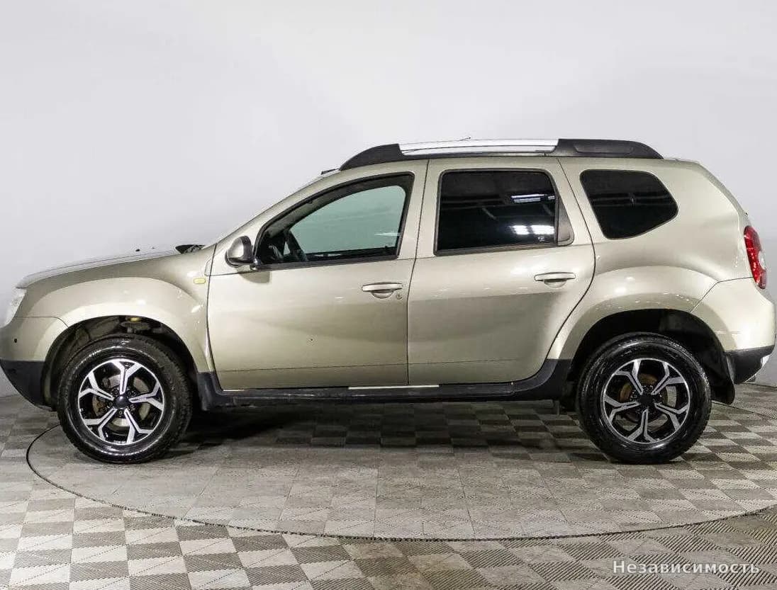 Renault Duster 2015 с пробегом — фото 8