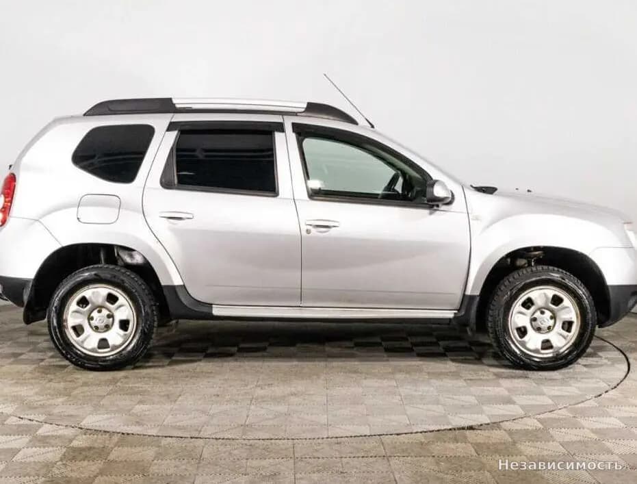 Renault Duster 2015 с пробегом — фото 4