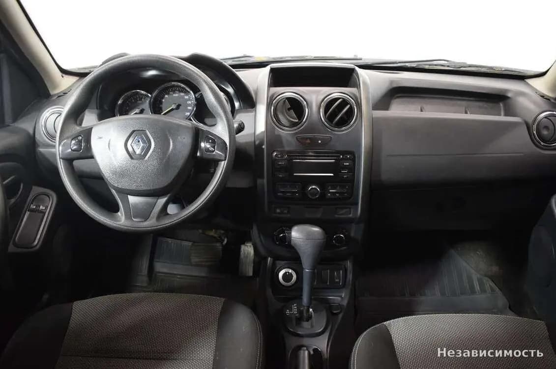 Renault Duster 2015 с пробегом — фото 6