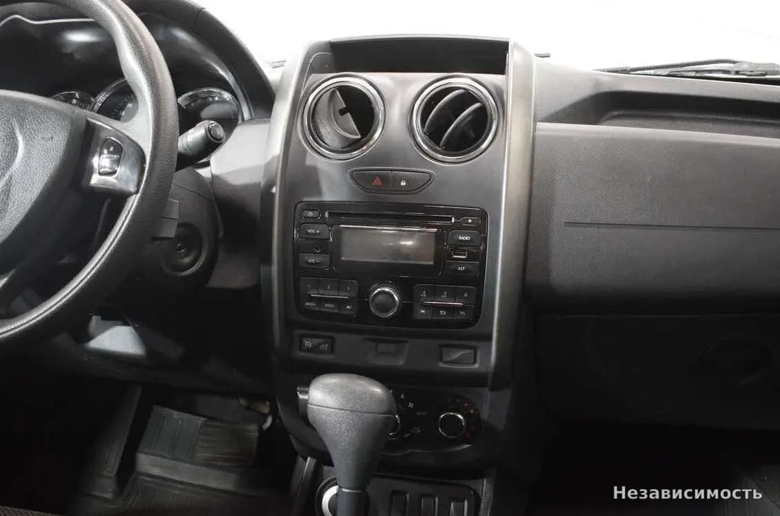 Renault Duster 2015 с пробегом — фото 9