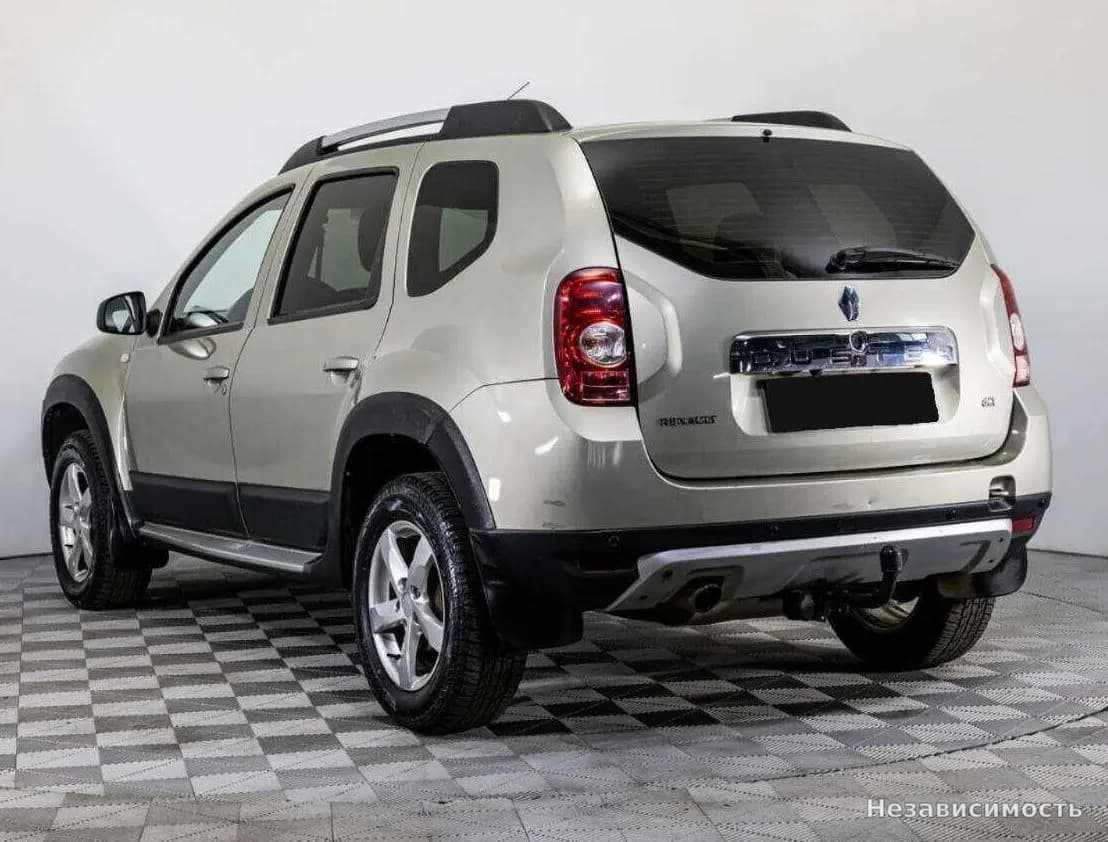 Renault Duster 2013 с пробегом — фото 7
