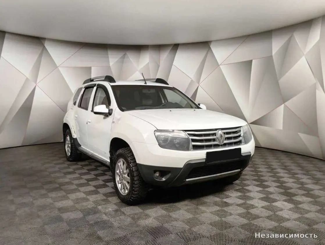 Renault Duster 2012 с пробегом — фото 3