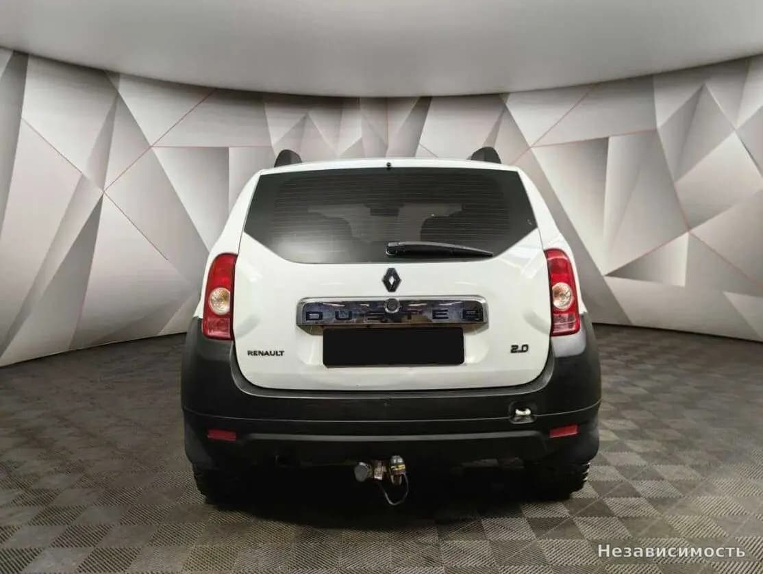 Renault Duster 2012 с пробегом — фото 8