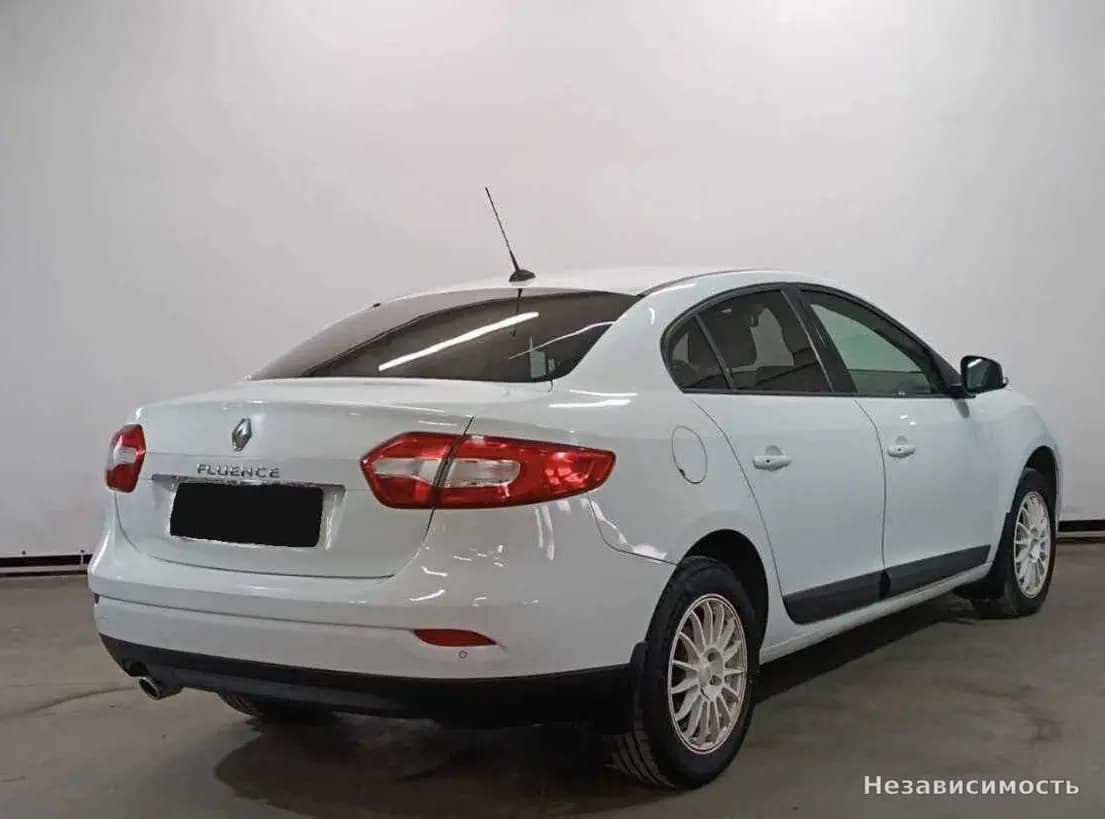 Renault Fluence 2016 с пробегом — фото 5
