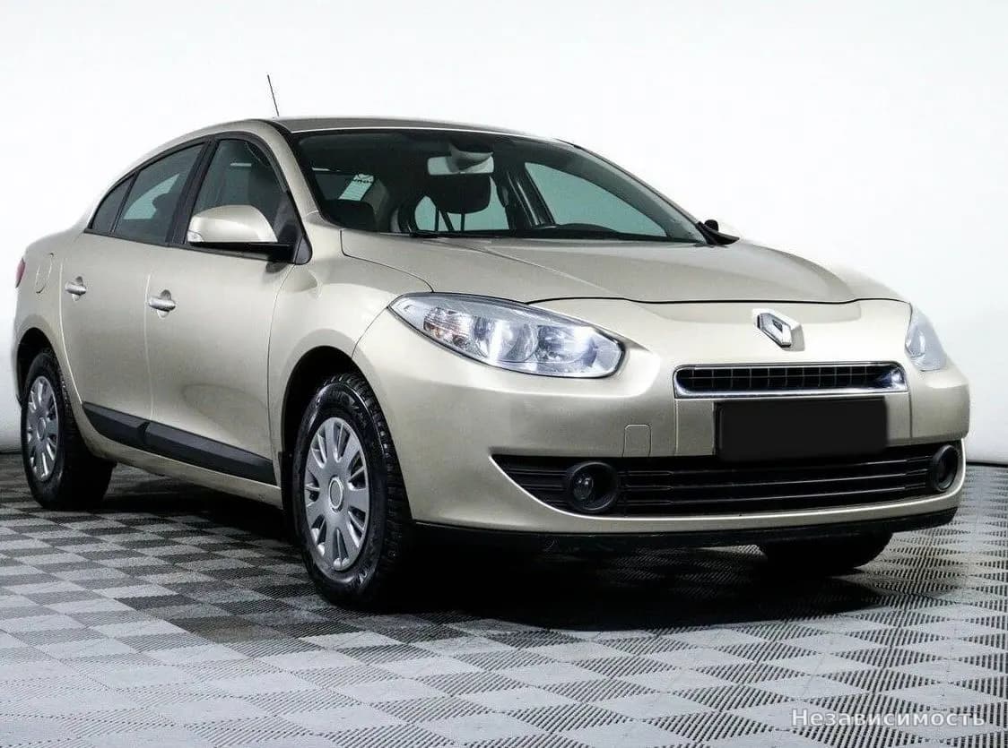 Renault Fluence 2012 с пробегом — фото 3