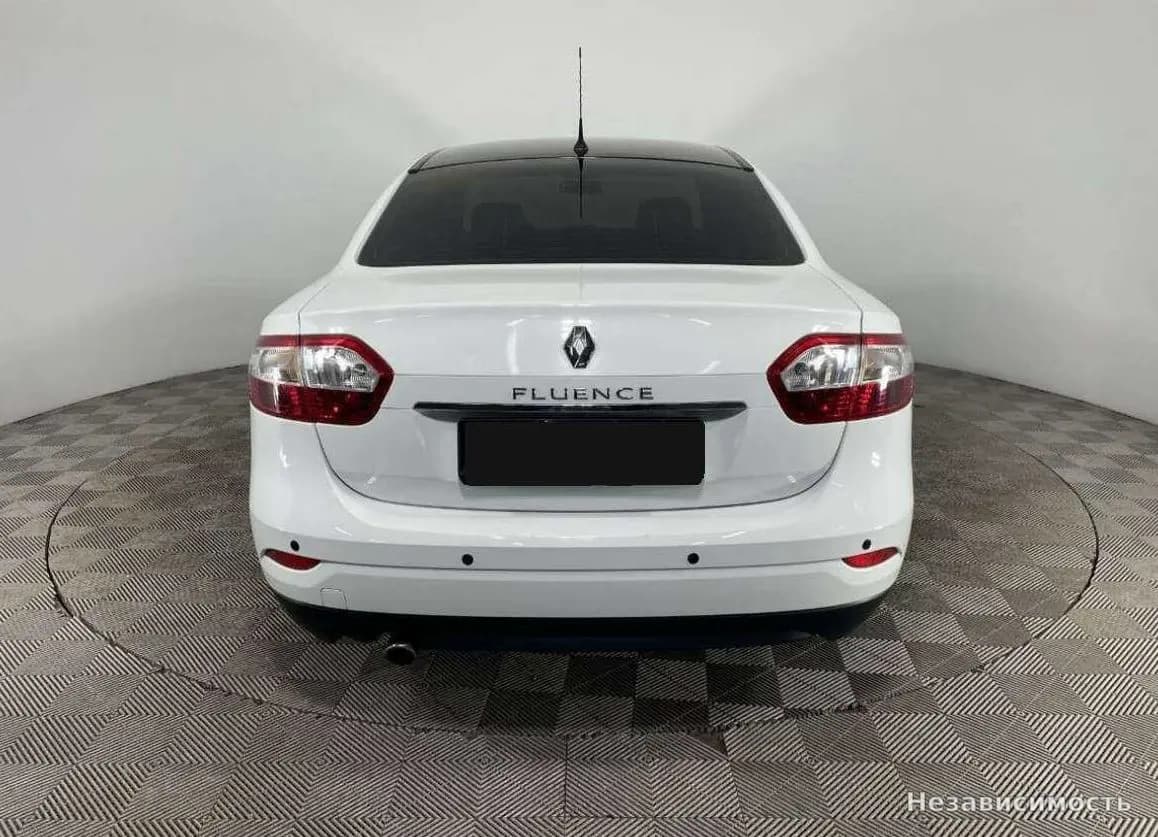 Renault Fluence 2015 с пробегом — фото 3