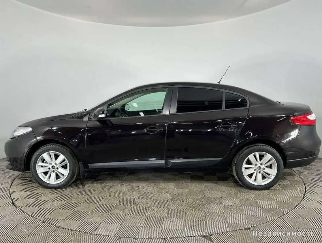 Renault Fluence 2014 с пробегом — фото 5