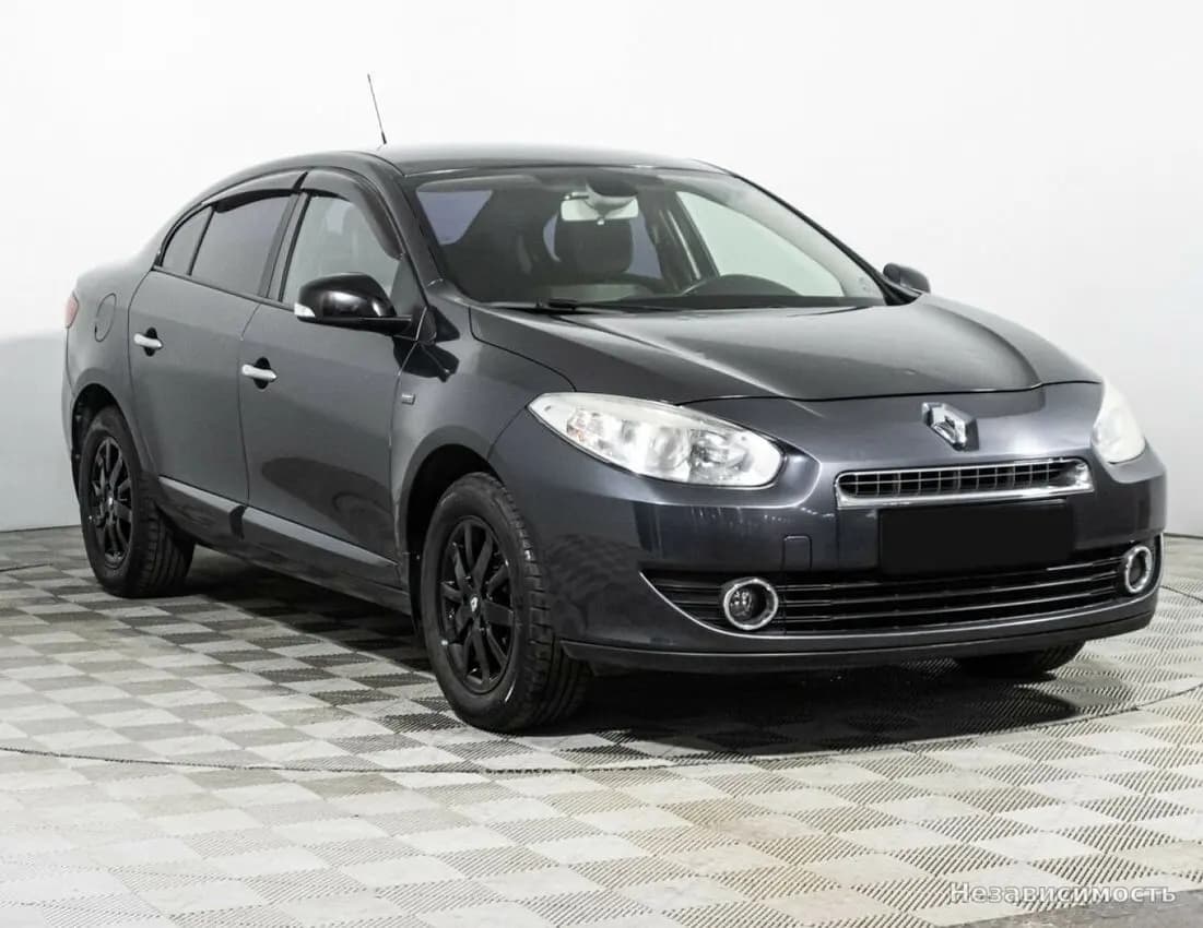Renault Fluence 2012 с пробегом — фото 3