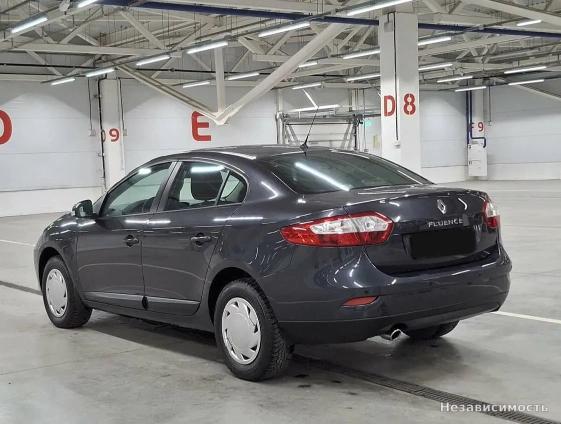 Renault Fluence 2012 с пробегом — фото 7