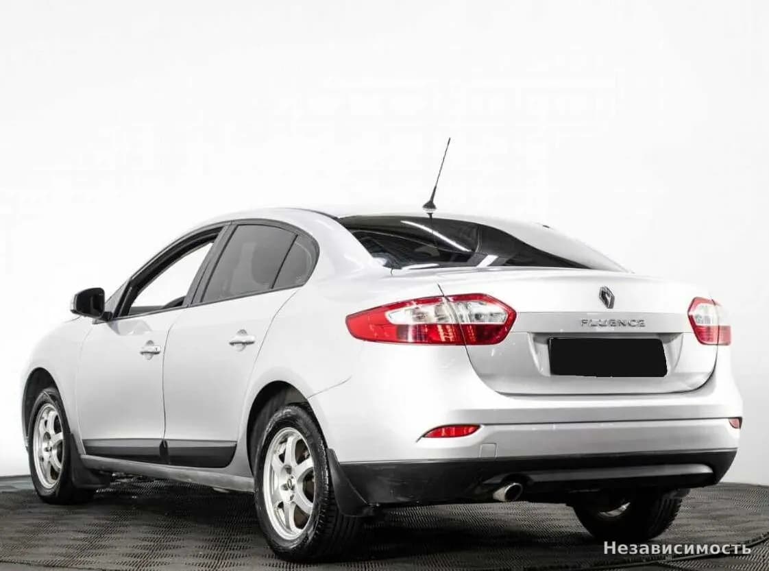 Renault Fluence 2013 с пробегом — фото 6